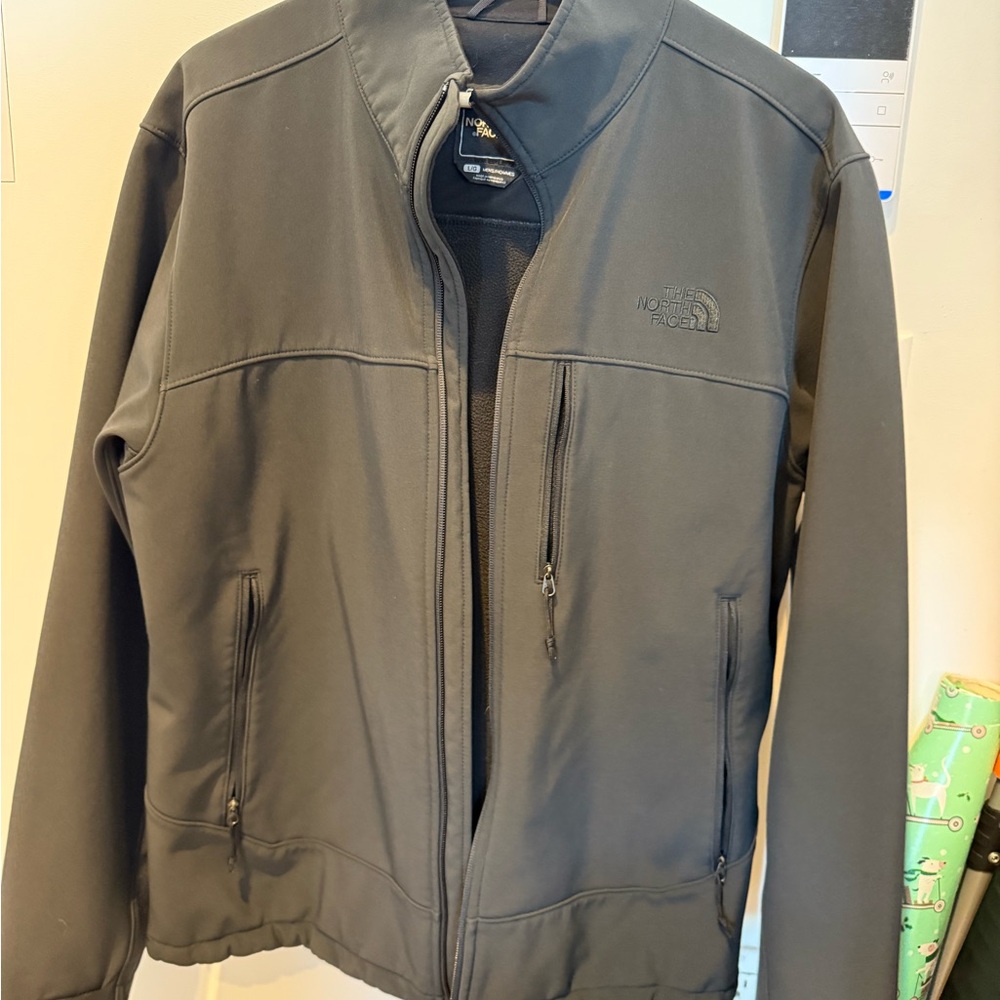 The North Face Black Apex Bionic Jacket (Black)